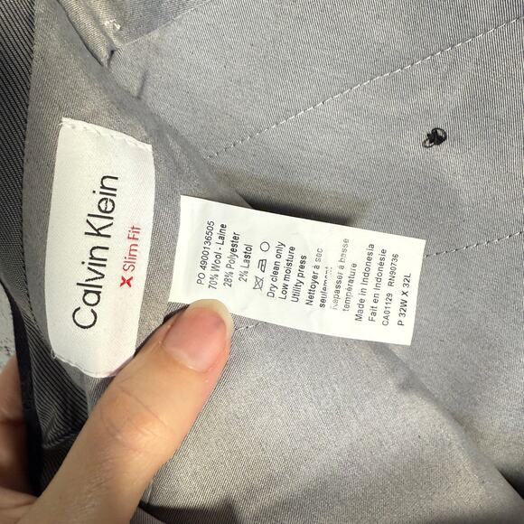 Calvin Klein Men's Slim Wool-Blend Stretch Plaid Suit Pant navy/burg 32x32 $200 - Picture 8 of 8